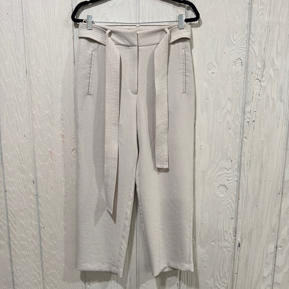 Wilfred Cream Women's Trousers
Tie-front Pant size 8 - Picture 3 of 13